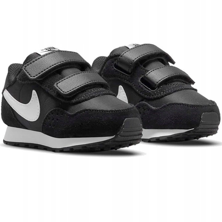 Buty Nike MD Valiant (TDV)