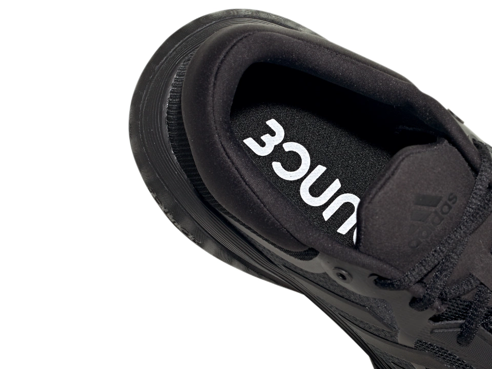 Buty Adidas Response