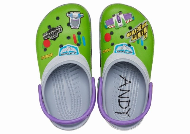 Klapki Crocs Toy Story Buzz Classic Clog