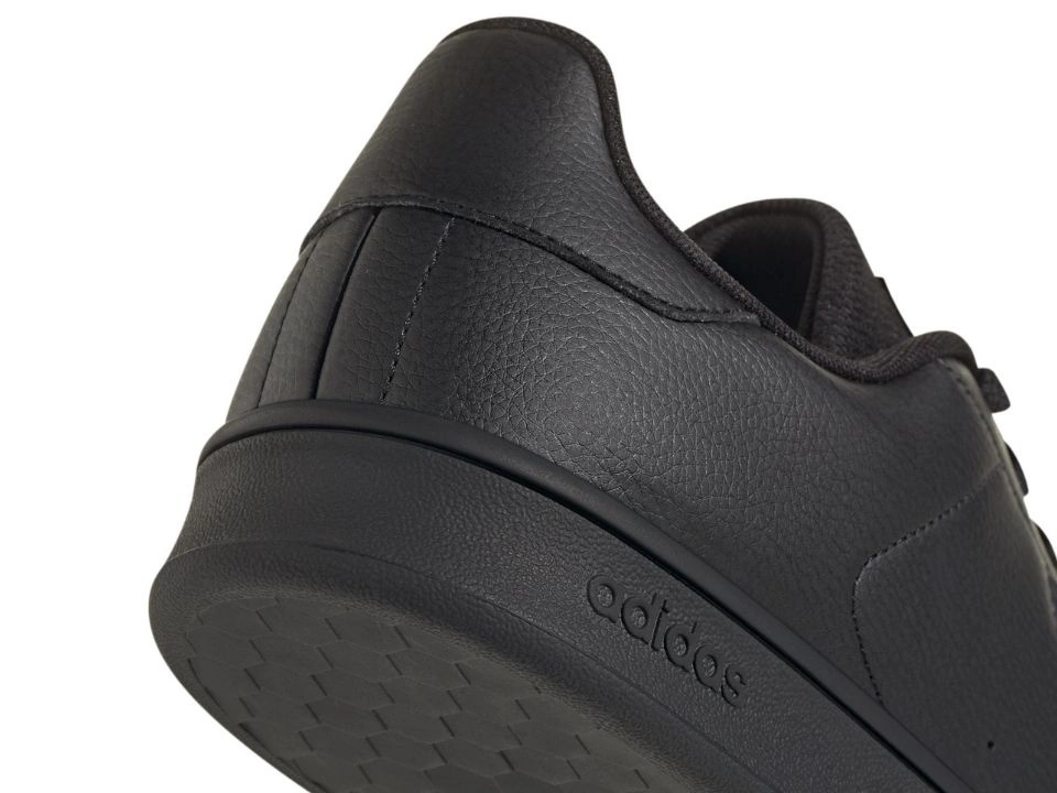 Buty Adidas Urban Court